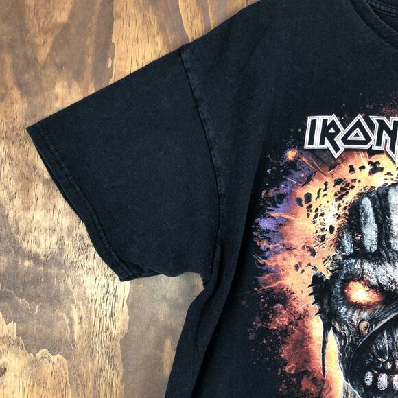 Iron Maiden Mens Shirt Black Book of Souls North America Tour Graphic Print M - Picture 4 of 11